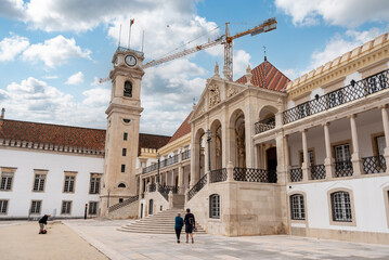 Obraz premium Courtyard and main building of the historic Coimbra university