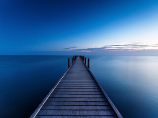 Fototapeta premium sunrise at the pier