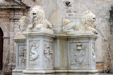 Fuente de los leones Plaza of San Francis of Asisi in downtown La Habana (Havana), Cuba