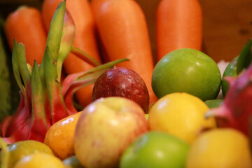 태국 재래시장에서 판매하는 신선한 야채,채소,과일들