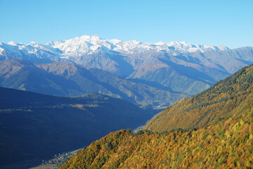 Obraz premium Autumn view in the mountains