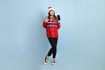 Woman wearing Santa hat