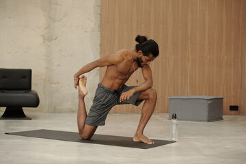 Practicing Yoga in Modern Minimalist Environment