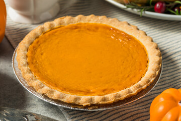 Homemade Thanksgiving Pumpkin Pie
