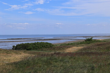 Blick auf die Küstenlandschaft der Insel Sylt bei Keitum