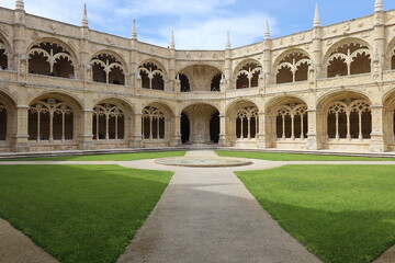 Clo&icirc;tre du monast&egrave;re des Hi&eacute;ronymites, Mosteiro dos Jer&oacute;nimos, ville de Lisbonne, Portugal