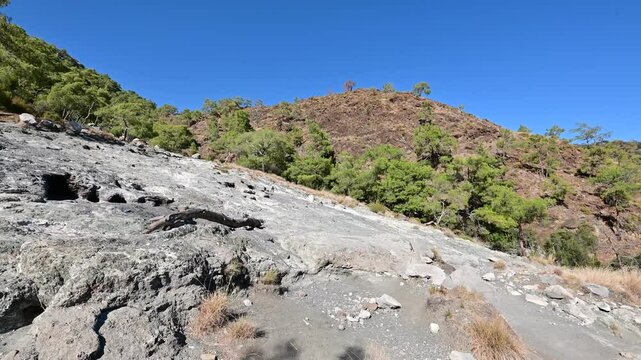  Natural flames emerge from rocks at Yanartas in Antalya&rsquo;s Olympos National Park, an ancient site with continuous fires fueled by natural gas.