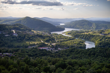 Naklejka premium mountain lake landscape