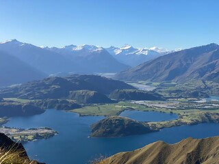 Obraz premium Beautiful landscapes of Lake Wanaka from Mount Roy, Roys Peak, Wanaka, South Island, New Zealand. Landscape with mountains and sky