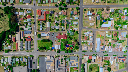 Fototapeta premium defaultPanoramic aerial drone view of NSW New South Wales Country town of Gundagai with Houses roads and parks mountains and farm land in between Sydney NSW and Melbourne VIC Australiadefault