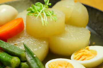 Boiled food, using vegetables such as radish, carrots, okra, etc. and eggs as ingredients, traditional Japanese home cooking