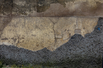 Schäden an einer Altbau Fassade