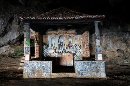 Religous shrine in the Cave of Lapa de Santa Margarida; Sao Lourenco, Setubal, Portugal