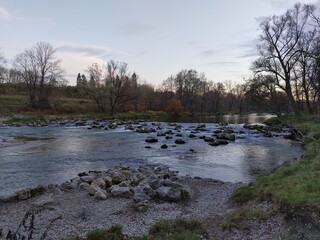 Dust at the river side