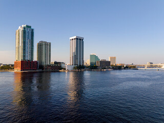 Obraz premium Highrise towers St Johns River Downtown Jacksonville Florida