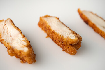 Golden Crispy Chicken Strips: A Tasty American Fast Food Favorite