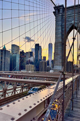 Obraz premium Sunset Brooklyn Bridge and Manhattan Skyline