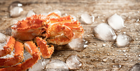 fresh king crab on ice © mnimage