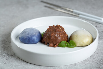 Assorted mochi cakes - sweet Japanese dessert