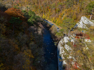 Urtelstein bei Baden von oben im Herbst