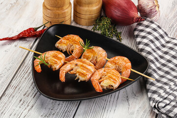 Grilled king prawn skewer snack