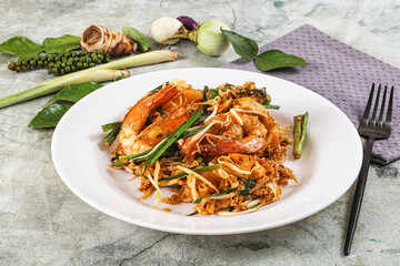 Pad Thai - noodle with prawn