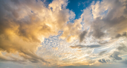 Beautiful sky sunset clouds landscape. sky nature background.
