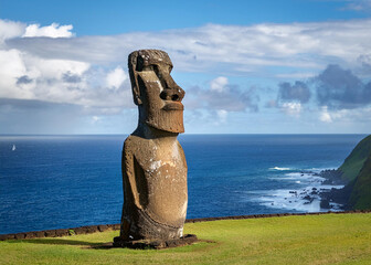 モアイ像のある風景のイメージ