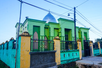 the view of the mosque and its dome looks out, creating a stunning view