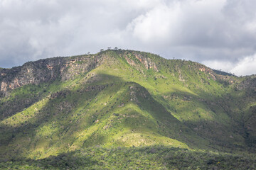 Naklejka premium vista das serras na cidade de Alto Paraiso de Goiás, região da Chapada dos Veadeiros, Estado de Goiás, Brasil