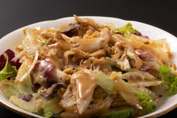 白舞茸のサラダ　ピーナッツ味噌ドレッシング