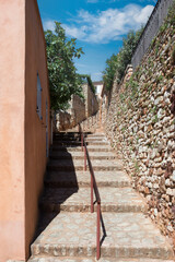 Rue de l'Arcade in Roussillon, France