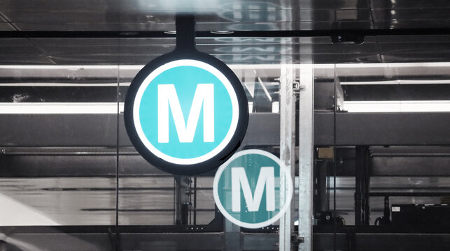 Abstract image of Sydney Metro signage