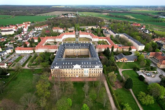 Hubertusburg, Blick aus Richtung Westen, Gesamtanlage 2024