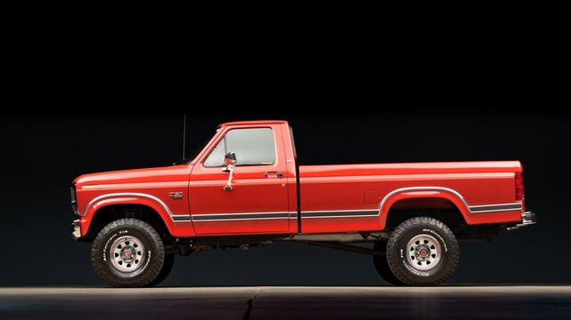 Portland, OR, USA
October 25, 2024
1985 Ford F150 XLT Lariat