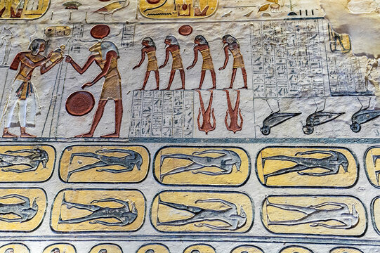 Ceremony with Egyptian deities fresco