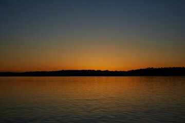Fototapeta premium sunset over lake