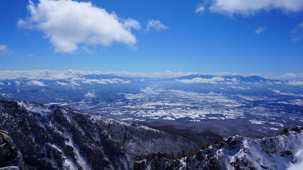 Fototapeta premium 厳冬期の黒斑山 ガトーショコラ