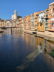 Fototapeta premium colorful houses at river Onyar in Girona, Catalonia, Spain