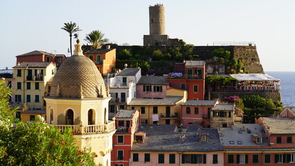 Sundowner at Vernazza in Cinque Terre