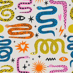 Obraz premium Seamless pattern of colorful hand draw Snakes. Chinese New Year 2025. Trendy style.Vector illustration. Isolated