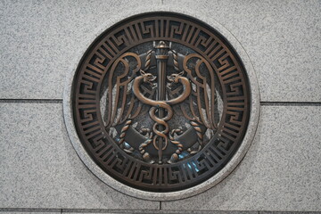 東証の壁に飾られたシンボル2