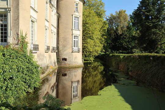 Domaine du Plessis Chivr&eacute;