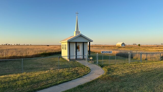 smallest churc