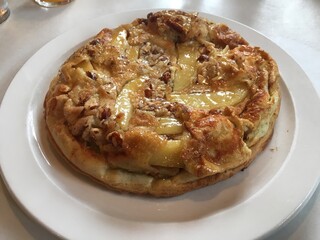 Apple Pecan Breakfast Frittata