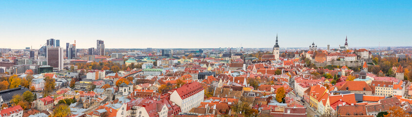 Obraz premium skyline of Tallinn, Estonia