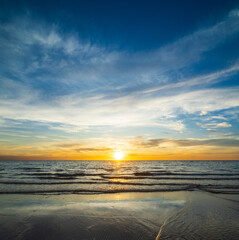Obraz premium Landscape sunset look view horizon panorama summer sea beach nobody wind soft wave cool holiday calm sky cloud evening day time calm nature tropical beautiful ocean water travel island Thailand