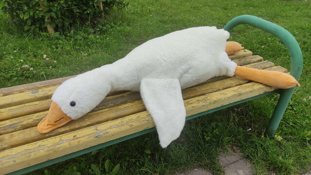Goose toy on the bench