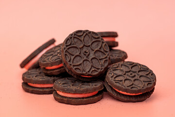chocolate sandwich cookie