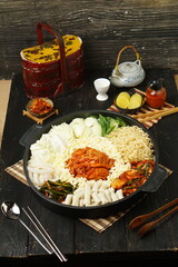 rice with vegetables and meat